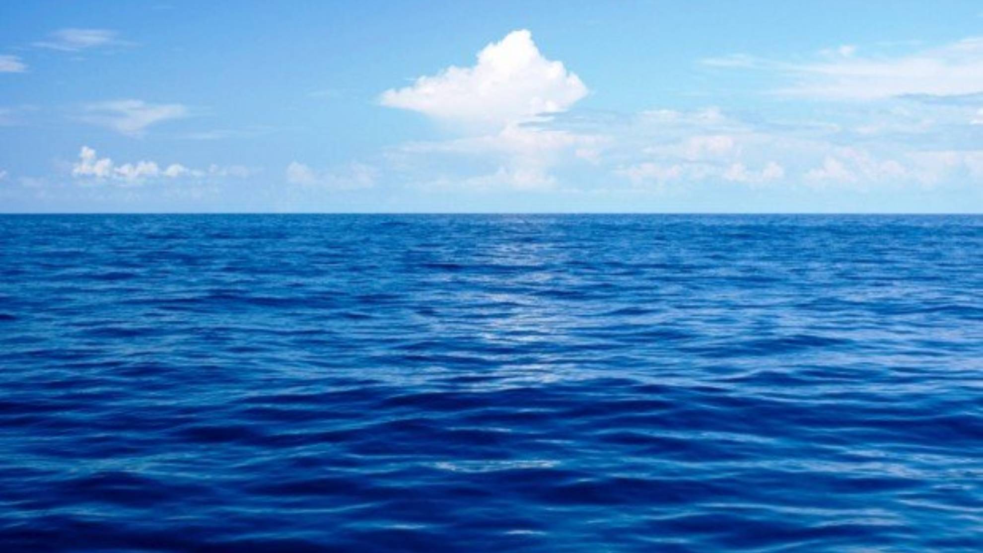 Descubre el color del agua: ¿Cuál es?