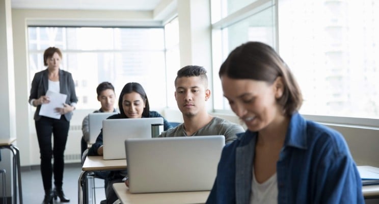 Potencia tu carrera como secretaria ejecutiva: claves para un desarrollo profesional exitoso Potencia tu carrera como secretaria ejecutiva: claves para un desarrollo profesional exitoso