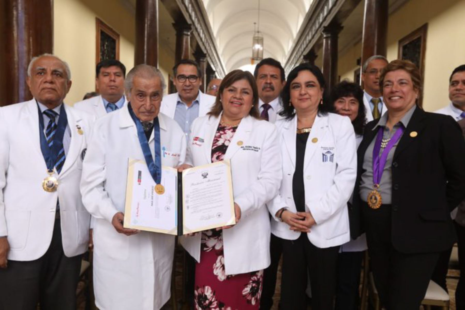 Descubre lo que es un Neurologo y para qué sirve - CCFProsario.com