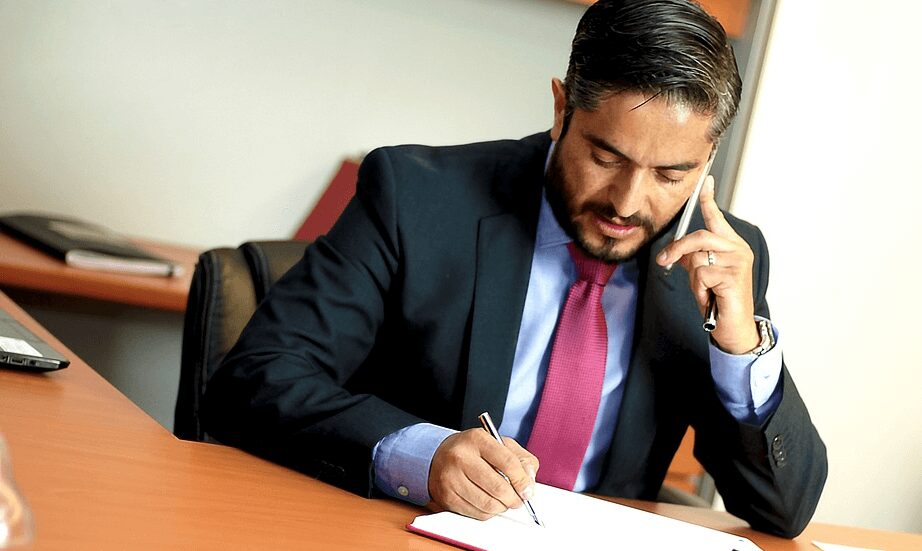 ¿Qué Estudios Son Necesarios Para Convertirse en Abogada? Descúbrelo Aquí ¿Qué Estudios Son Necesarios Para Convertirse en Abogada? Descúbrelo Aquí